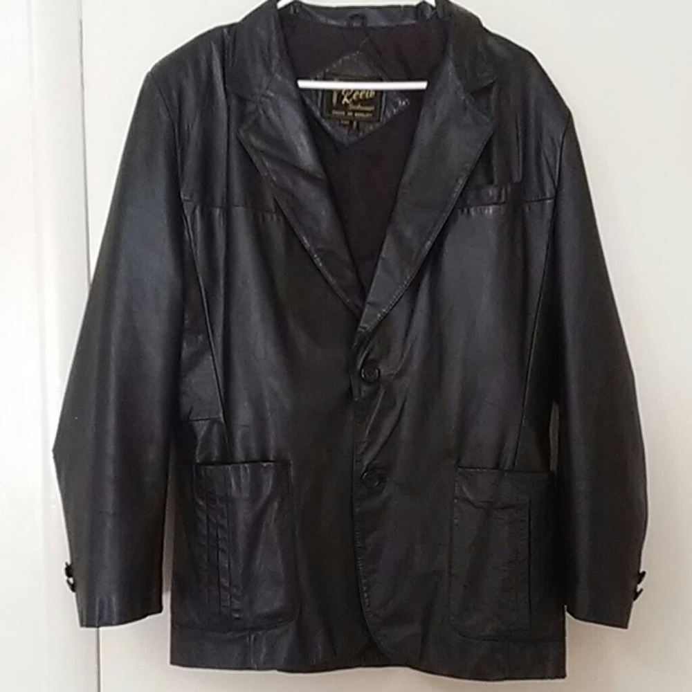 REED SPORTSWEAR FIRST IN QUALITY🎁